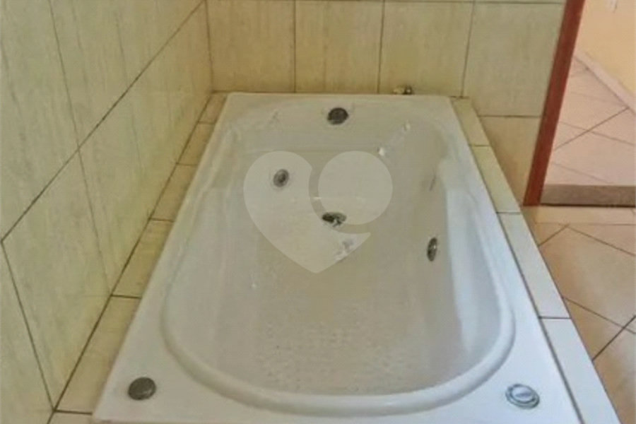 Sobrado com 3 Quartos e 4 banheiros à Venda, 200 m² por R$ 1.100.000 Chácara Inglesa, - Zona Norte -São Paulo - SP