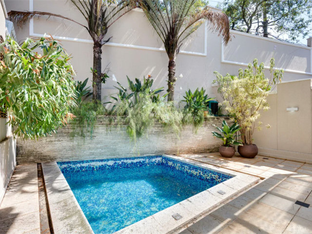 Casa à venda com 4 quartos, sendo 2 suítes,  no condomínio Boulevard Saint Michael, São Paulo - SP