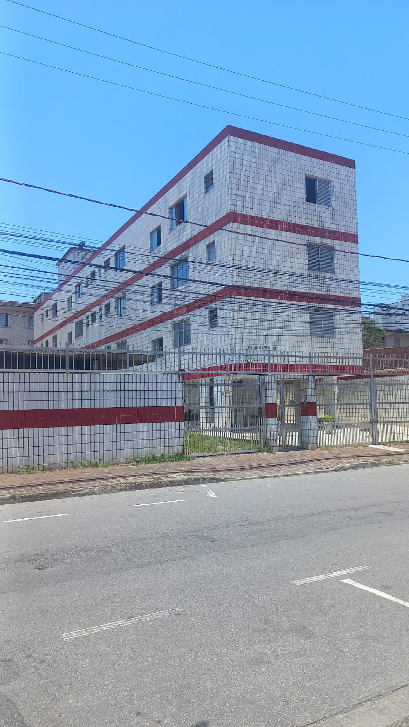 🏖️ Apartamento à Venda – Ocian, Praia Grande – 1 Dormitório a 400m da Praia!