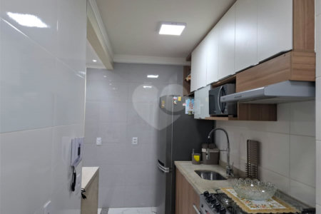Apartamento com dois dormitórios a venda no Residencial Sineu