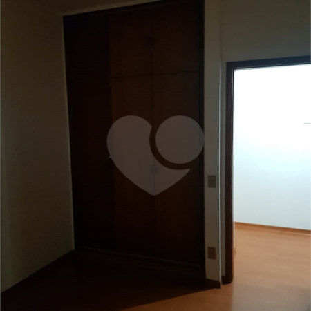 Apartamento no Edifício Winston Monteiro Ricetti