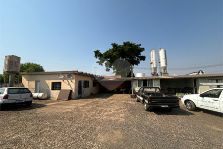 Área de terra a Venda na Margem da Rodovia Washington Luiz KM/230 - São Carlos/SP