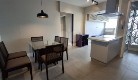 Apartamento para alugar com 2 quartos, sendo 1 suíte,  em Campo Belo, São Paulo, SP