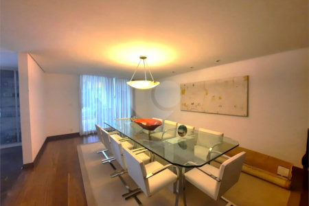 Casa para alugar com 4 quartos, sendo 2 suítes,  em Alto da Boa Vista, São Paulo, SP
