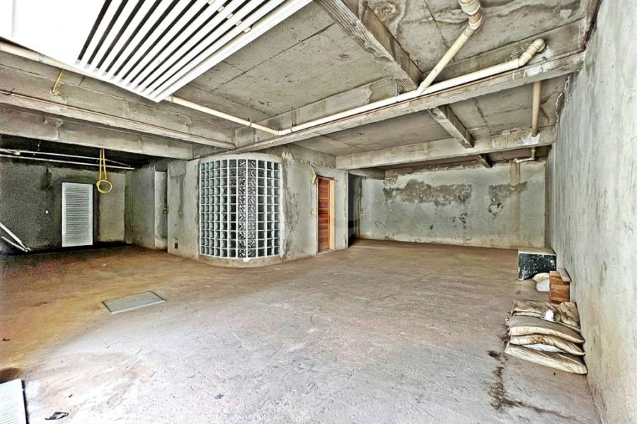 Casa de Alto Padrão à Venda em Condomínio Fechado no Barro Branco | 4 Suíte | 6 Vagas