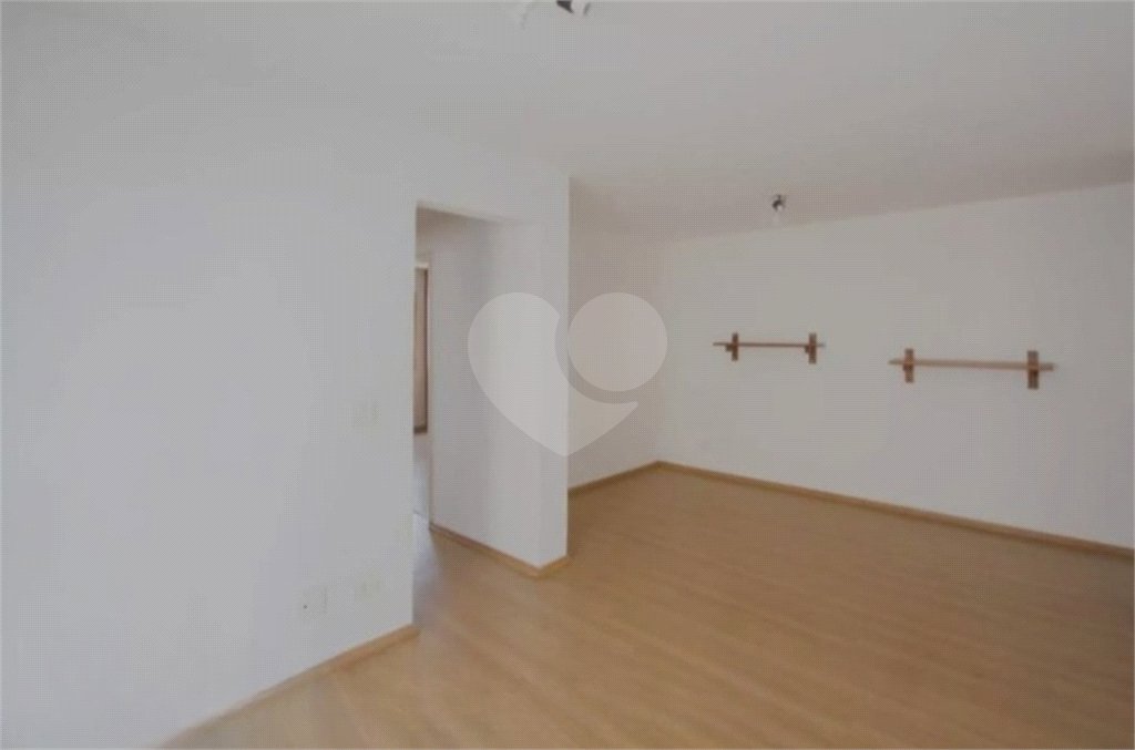 Apartamento para venda no Campo Belo 72m² com 02 dormitórios 1 vaga