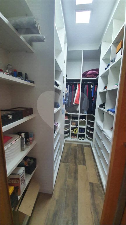 Sobrado de alto padrão no condomínio residencial Reserva Aquarela