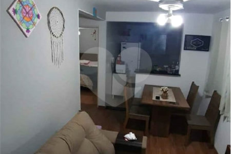 Apartamento à Venda no Mont Royal – Conforto e Praticidade