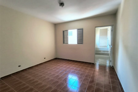 Sobrado à venda com 3 quartos, sendo 1 suíte,  em Vila Polopoli, São Paulo, SP