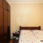 Casa com 154m², 2 dormitórios, 1 vaga, à venda na Vila Ema.
