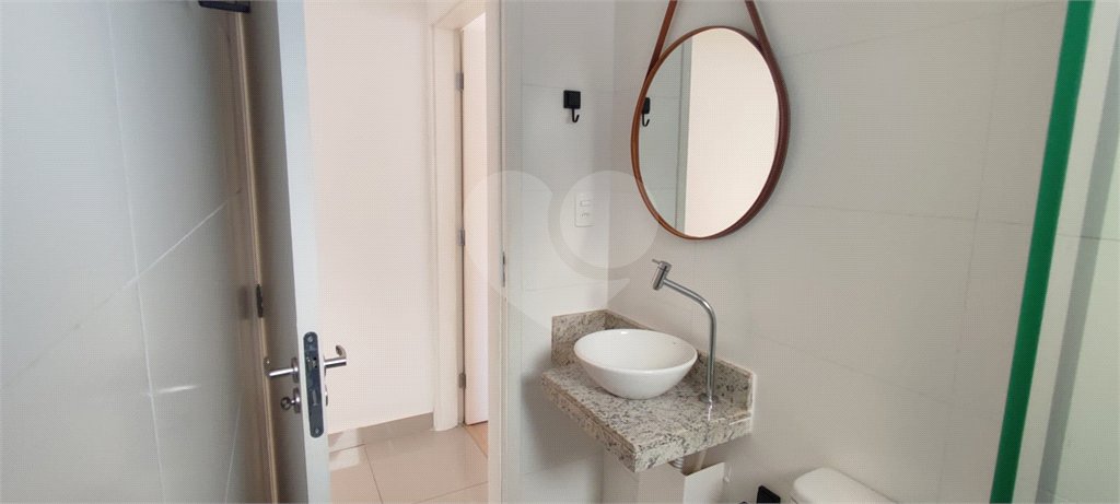 Apartamento com 2 dormitórios