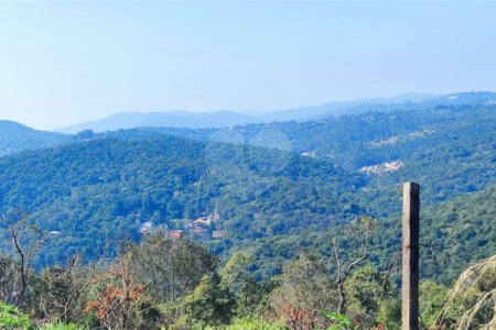 Casa á venda em condominio em Caieiras SP