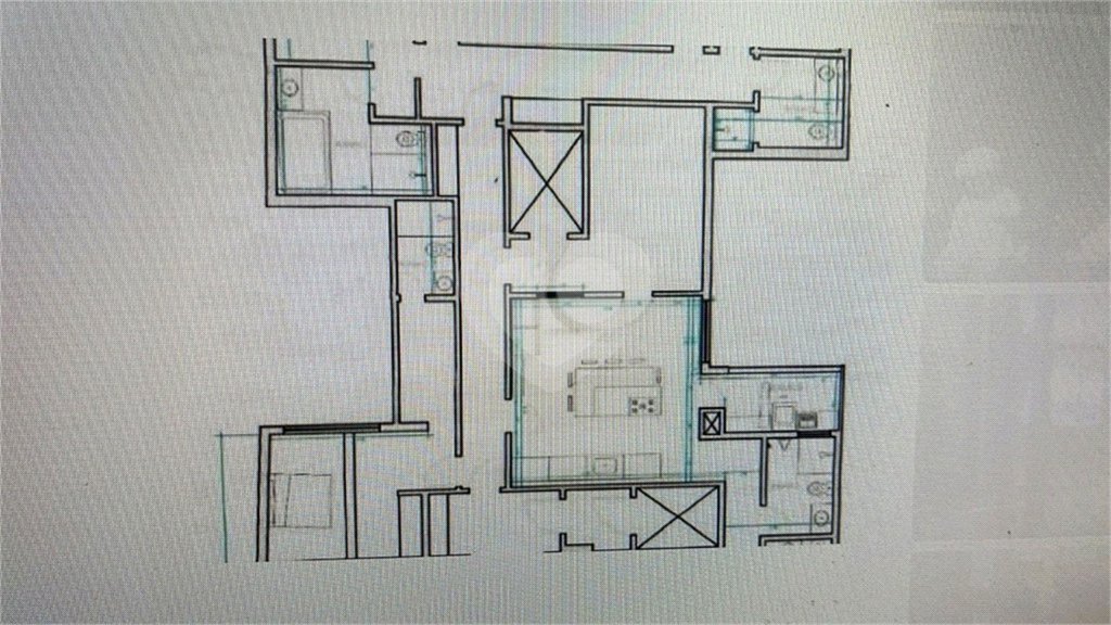 Apartamento de 345m2, 1 por andar.4 dormitórios (sendo 1 suite e 1 closet).