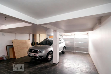 Casa à venda com 3 quartos, sendo 2 suítes, em Jardim Prudência, São Paulo, SP