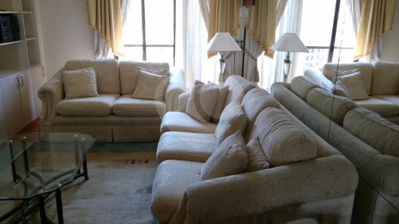 Apartamento à venda mobiliado nos Jardins — 126 m²