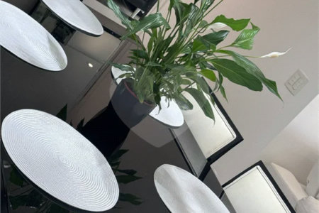 O Seu Apartamento Exclusivo: 74 m² Reformados ao Lado do Ibirapuera!
