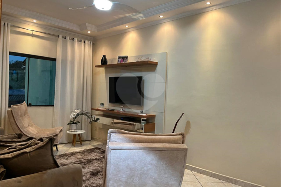 Lopes Duquesa apresenta: Sobrado à venda com 250m² em Pirituba