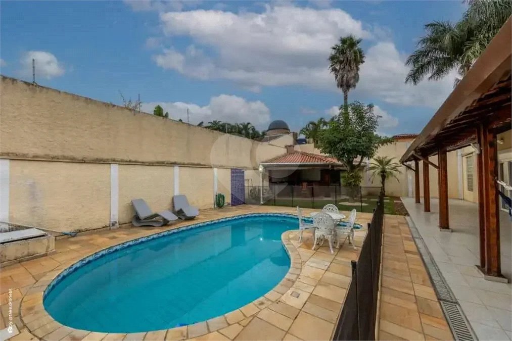 Casa Térrea à venda com 3 quartos, sendo 1 suíte, em Interlagos, São Paulo, SP