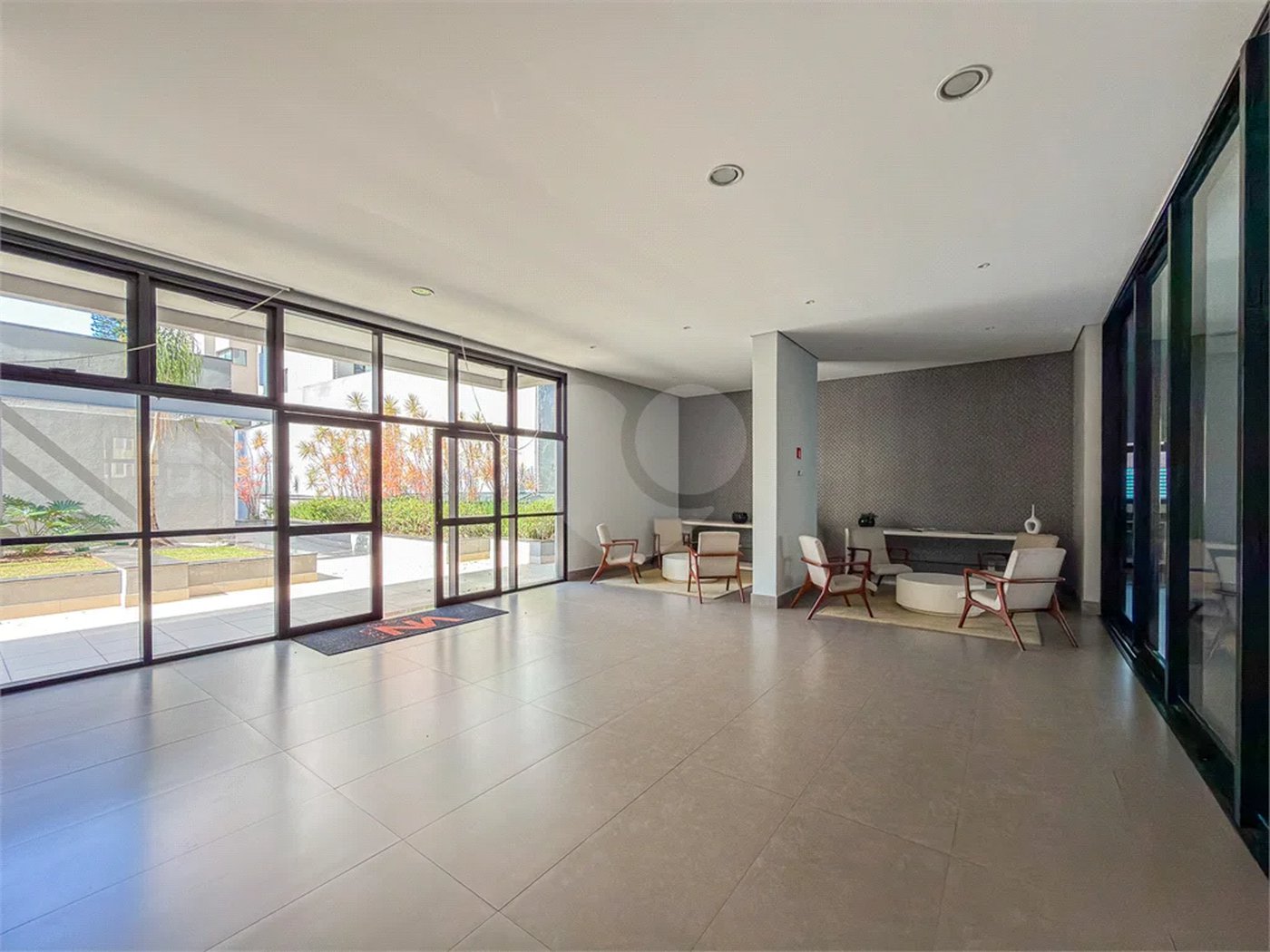 Studio novo com 33m² e vaga na garagem na região da Aclimação em São Paulo - SP.