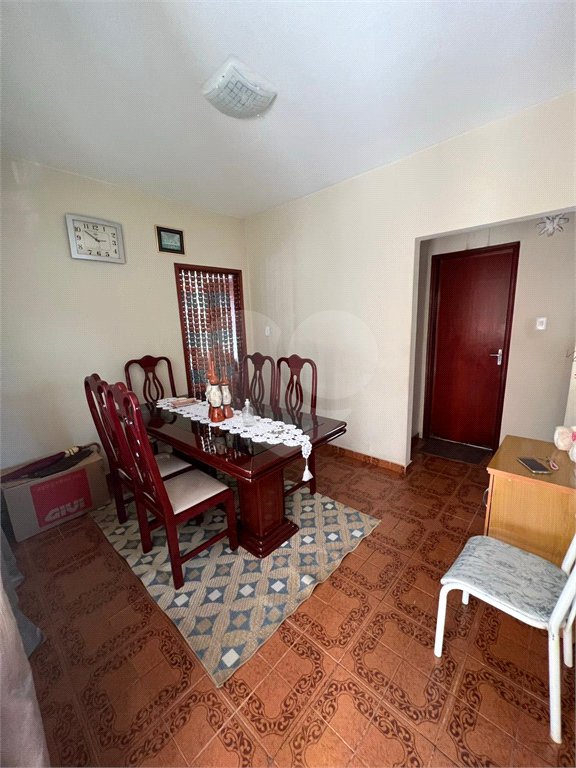 Casa residencial e comercial a venda com renda em Louveira-SP