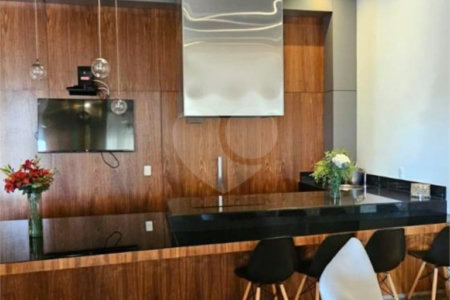 Apartamento no Itaim Bibi de 45m2 com 1 dorm, 1 banheiro, 1vaga. Estuda permuta. Viva a um passo dos melhores shoppings, hospitais, escolas e rodovias principais com 1 dorm, 1 banheiro, 1 vaga. Estuda permuta