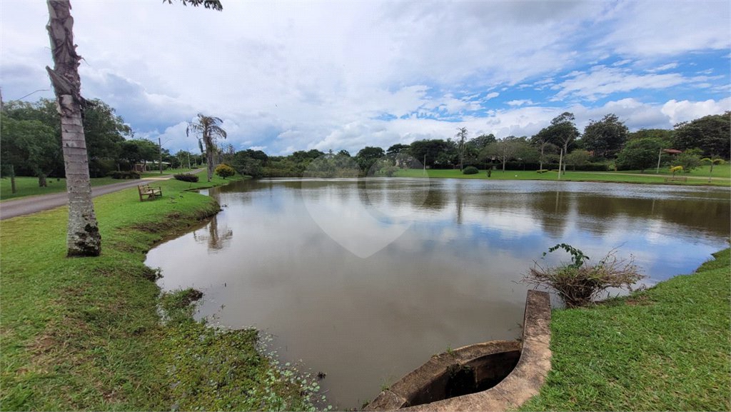 Loteamento Residencial no Condomínio Vila Pinhal do Broa