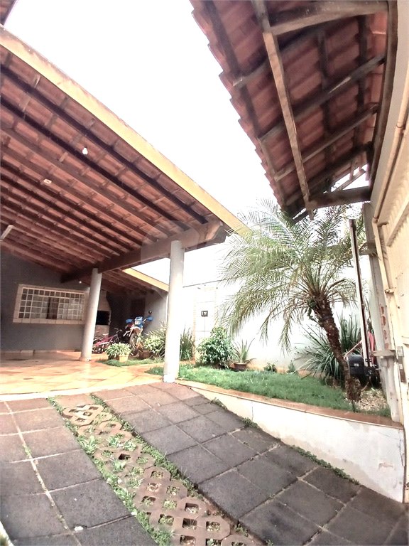 Casa à venda no Jardim Munique