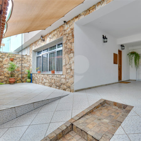 Casa à venda com 3 quartos em Campo Grande, São Paulo, SP