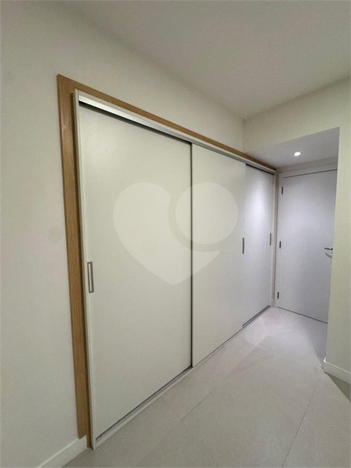 Apartamento para alugar com 3 quartos, sendo 2 suítes, em Pinheiros, São Paulo, SP