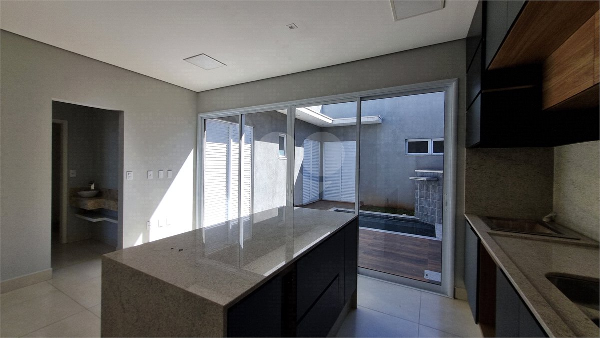 Casa Térrea à venda com 3 suítes em Jardim Residencial Viena, Indaiatuba, SP