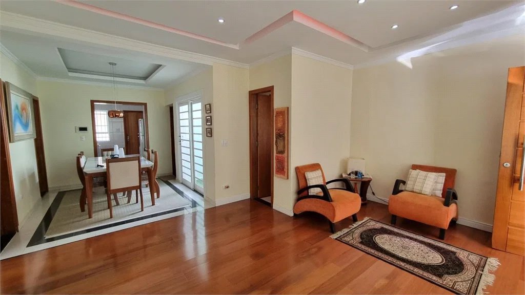 Casa à venda com 3 suítes em Jardim Trussardi, São Paulo, SP