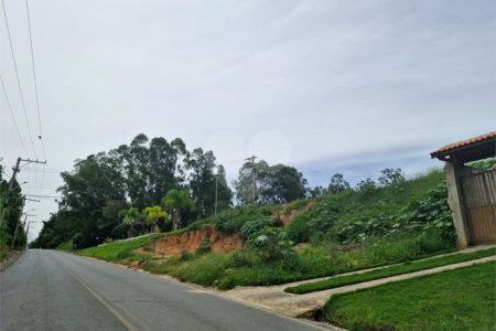Terreno à venda no Centro, Sarapuí, SP