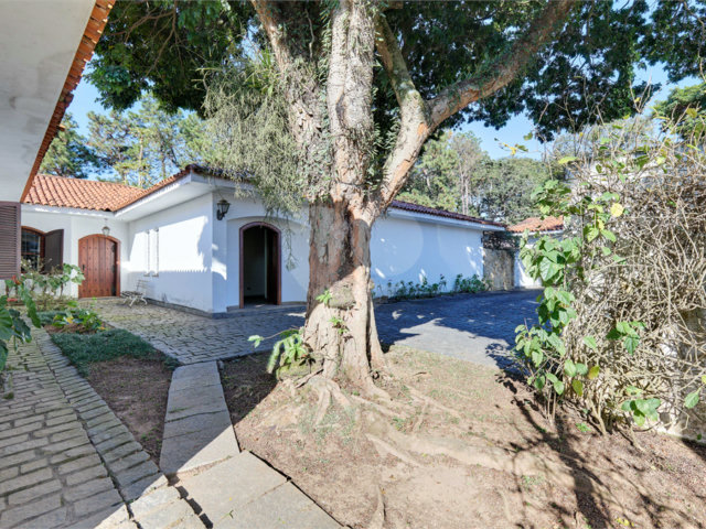 Casa de Vila à venda com 4 suítes em Granja Julieta, São Paulo, SP