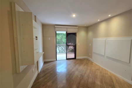 Apartamento à venda com 3 quartos, sendo 1 suíte,  em Tijuca, Rio de Janeiro, RJ