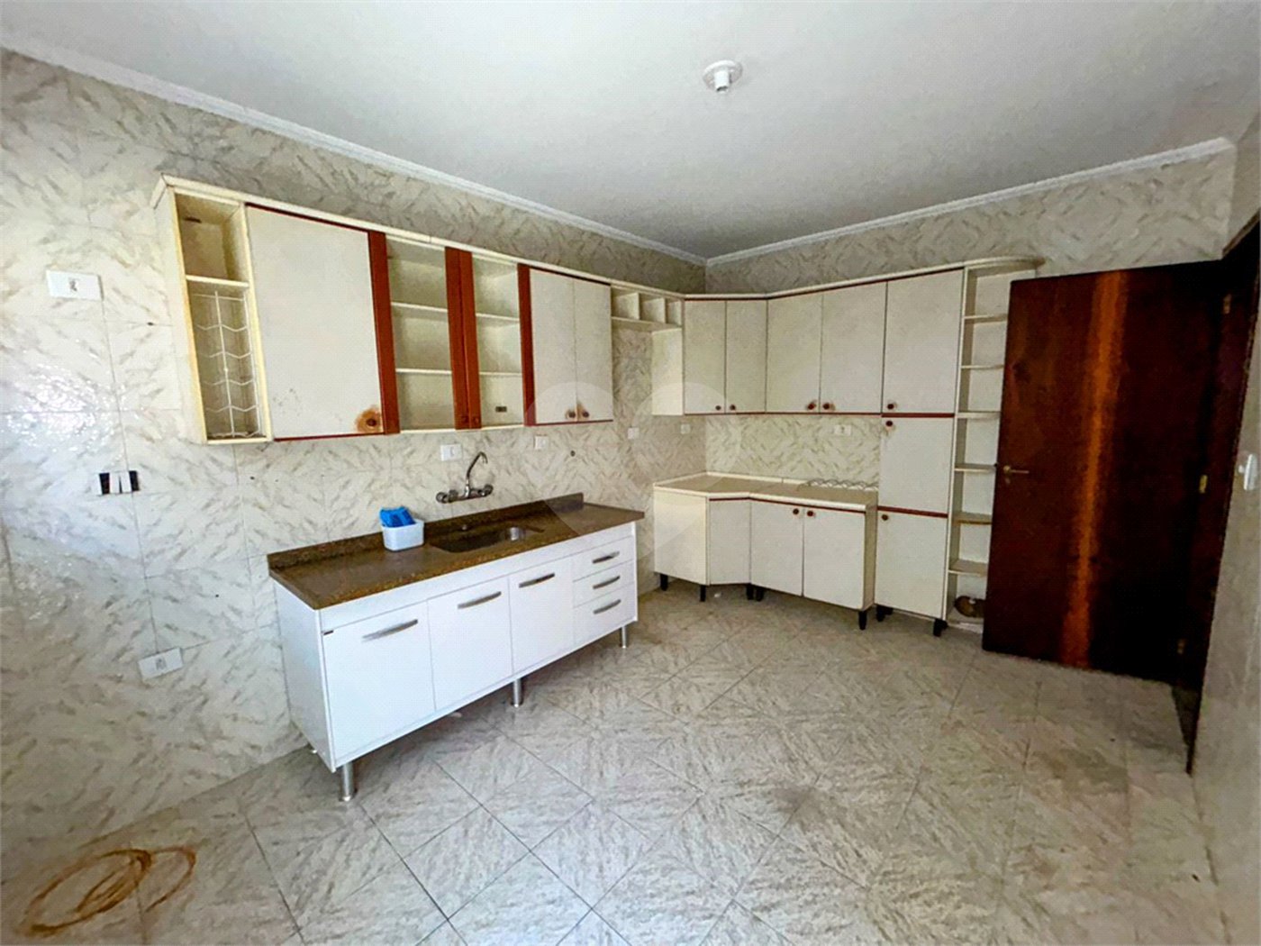 Casa Térrea à venda com 2 quartos, sendo 1 suíte, em Horto, São Paulo, SP