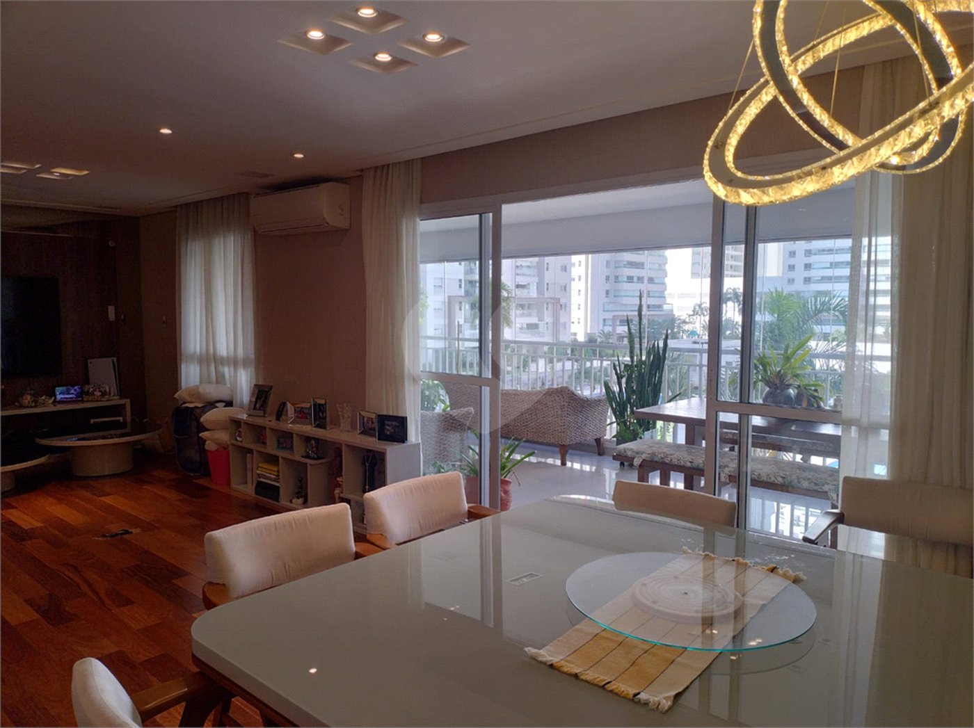 Apartamento à venda com 3 suítes no Centro, São Bernardo do Campo, SP