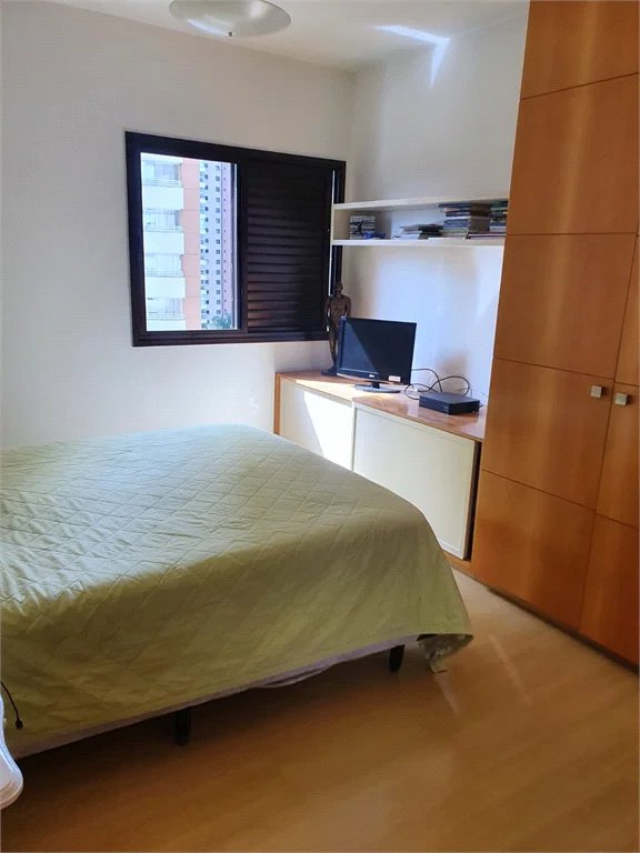Apartamento à venda com 4 quartos, sendo 2 suítes,  em Vila Suzana, São Paulo, SP