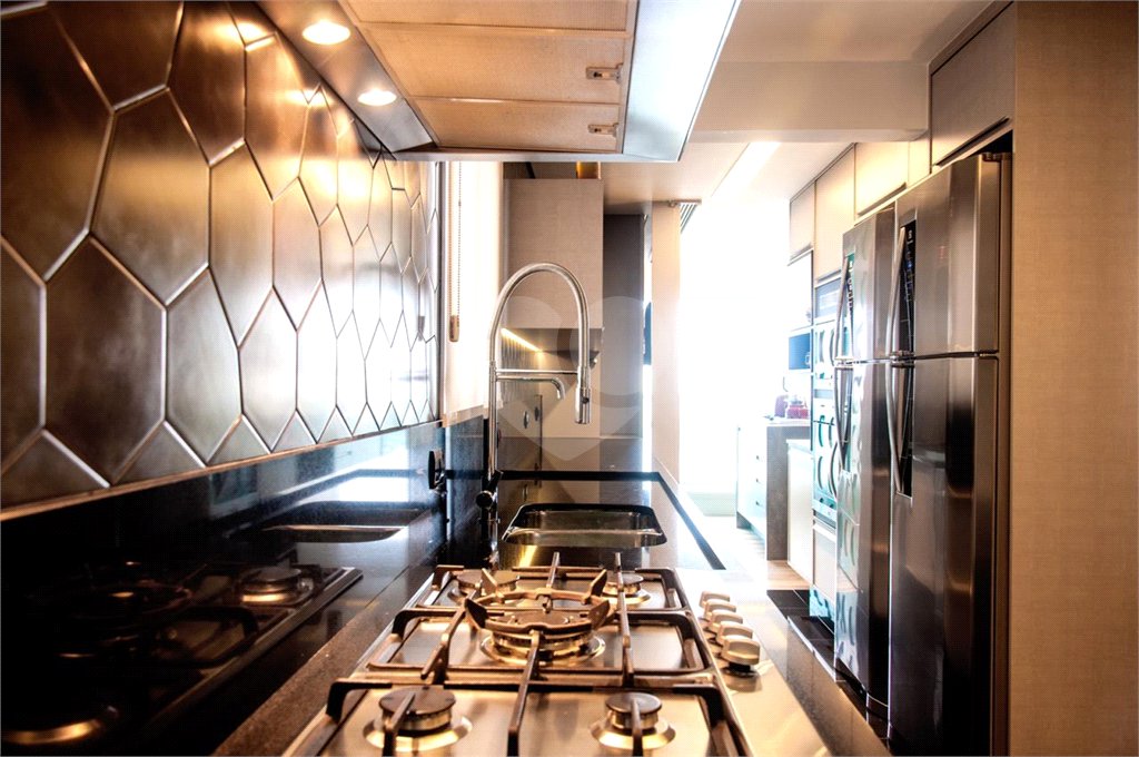 Apartamento à venda com 2 suítes em Santa Teresinha, São Paulo, SP