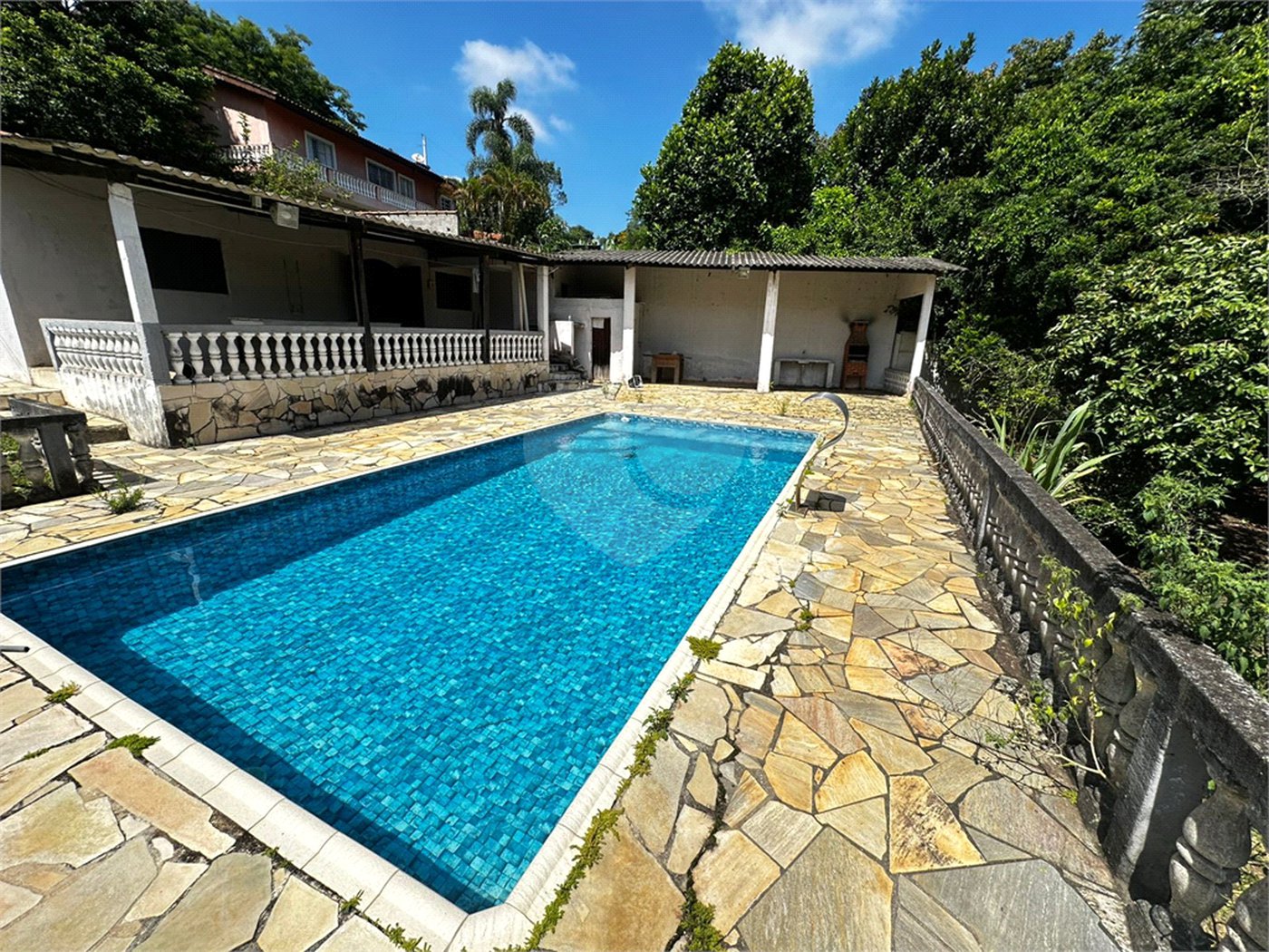 Chácara à venda com 3 quartos em Chácara Sete Cruzes, Suzano, SP