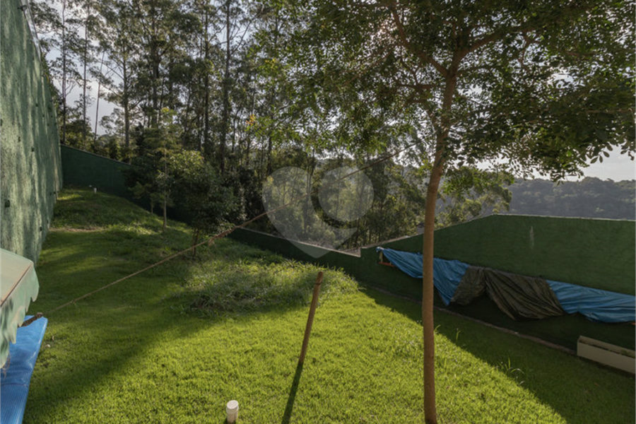 Casa à venda com 3 suítes no condomínio Parque Imperial da Cantareira, Mairiporã - SP