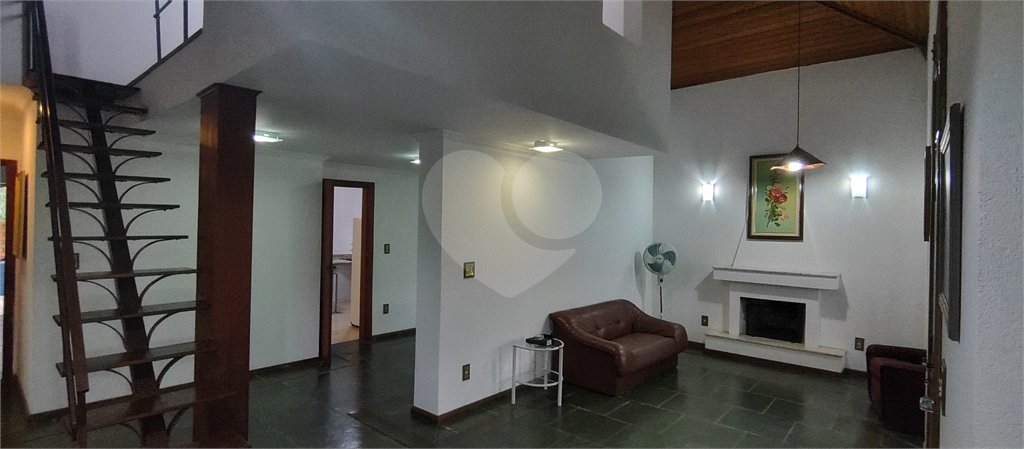 Casa à venda ou para alugar com 3 suítes no condomínio Campos de Santo Antonio I, Itu - SP