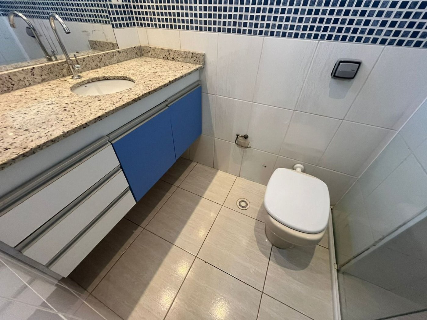 Apartamento à venda, 69 m² por R$ 320.000,00 - Loteamento João Batista Julião - Guarujá/SP