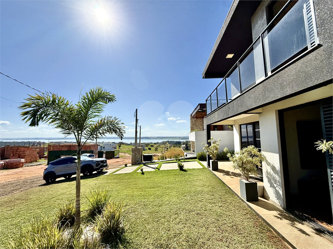 Casa à venda com 3 quartos, sendo 1 suíte,  em Terras de Santa Cristina XIII Setor Marina, Paranapanema, SP