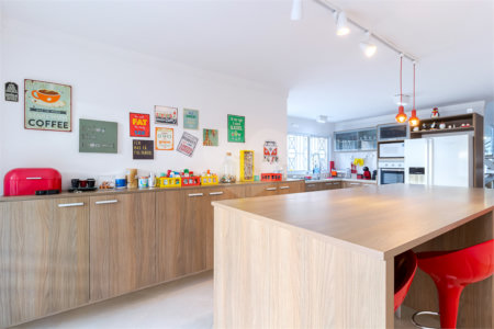 Casa à venda com 3 quartos, sendo 1 suíte, em Alto da Boa Vista, São Paulo, SP