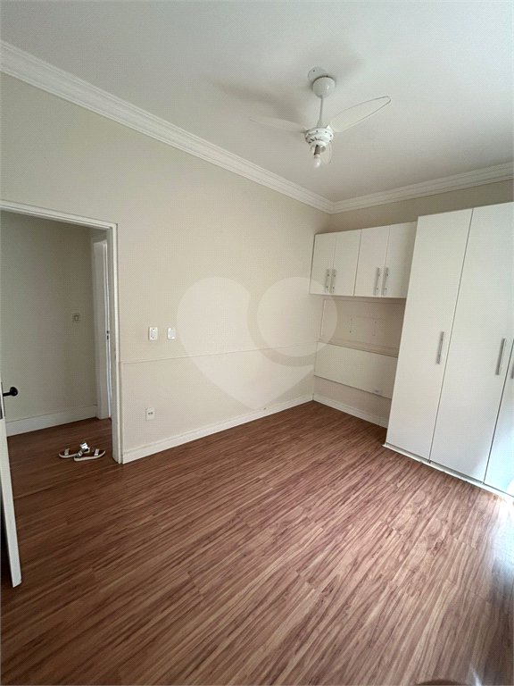 Casa à venda com 4 quartos, sendo 1 suíte, no condomínio Raizes, Paulínia - SP
