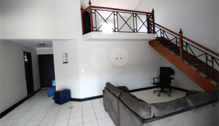 Casa à venda com 2 suítes em Vila Oliveira, Itapetininga, SP