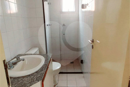 Apartamento à venda com 3 quartos, sendo 1 suíte, em Vila Olímpia, São Paulo, SP
