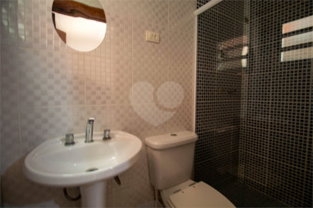 Casa à venda com 3 suítes em Vila Mike, São Roque, SP