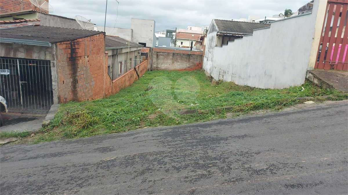 Terreno à venda em Bosque dos Eucaliptos, Valinhos, SP