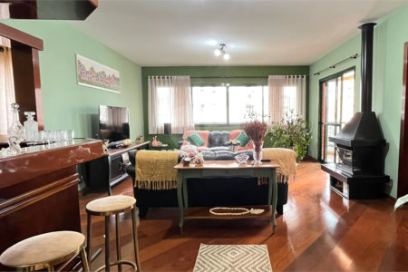 Apartamento à venda com 3 suítes em Moema, São Paulo, SP